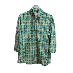 Bette And Court Womens Top Size XL Green Plaid Quarter Sleeve Golf Tennis